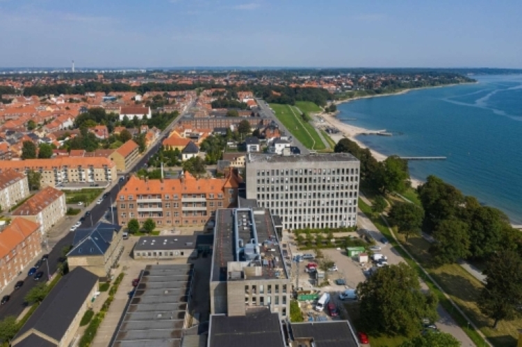 Sundhedshuset set fra luften